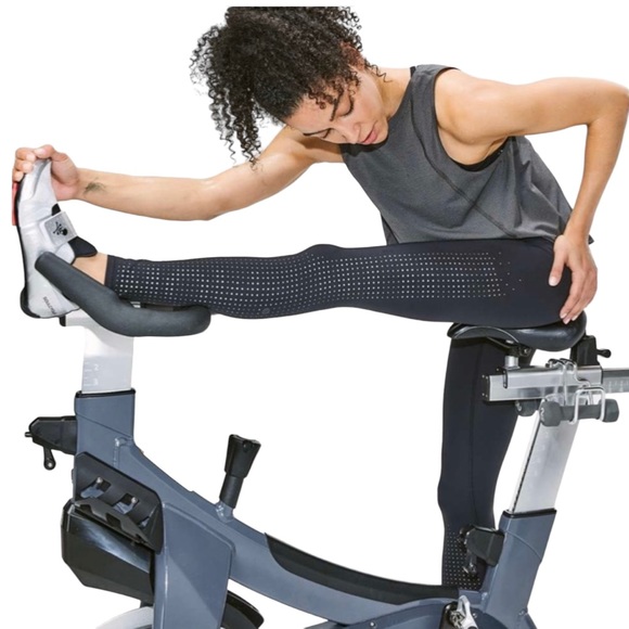 Lululemon Ride & Reflect Tight 28" *lululemon X SoulCycle Black Size 6 - Picture 3 of 16